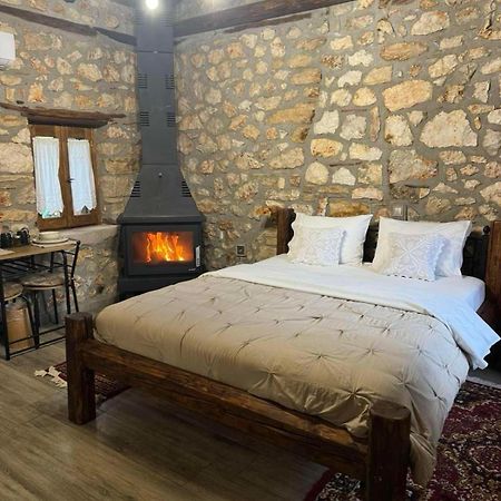 Traditional Stone Guesthouse Agios Ioannis  Luaran gambar