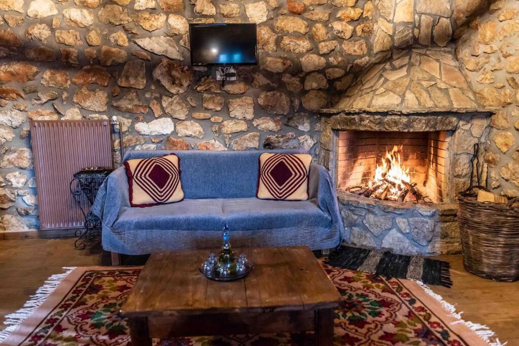Traditional Stone Guesthouse Agios Ioannis  Luaran gambar