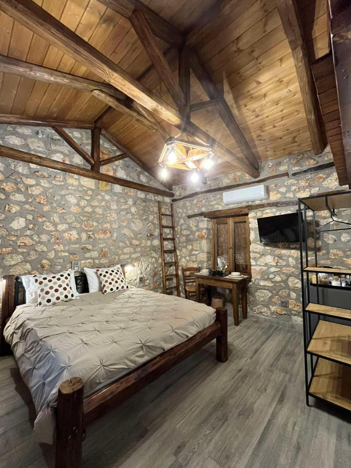Traditional Stone Guesthouse Agios Ioannis  Luaran gambar